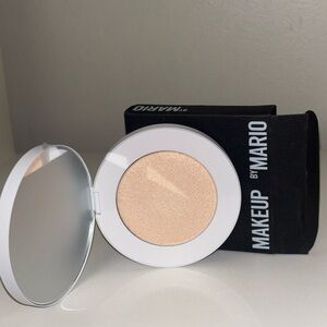 Makeup By Mario Champagne Glow Highlighter - Soft Peach Champagne